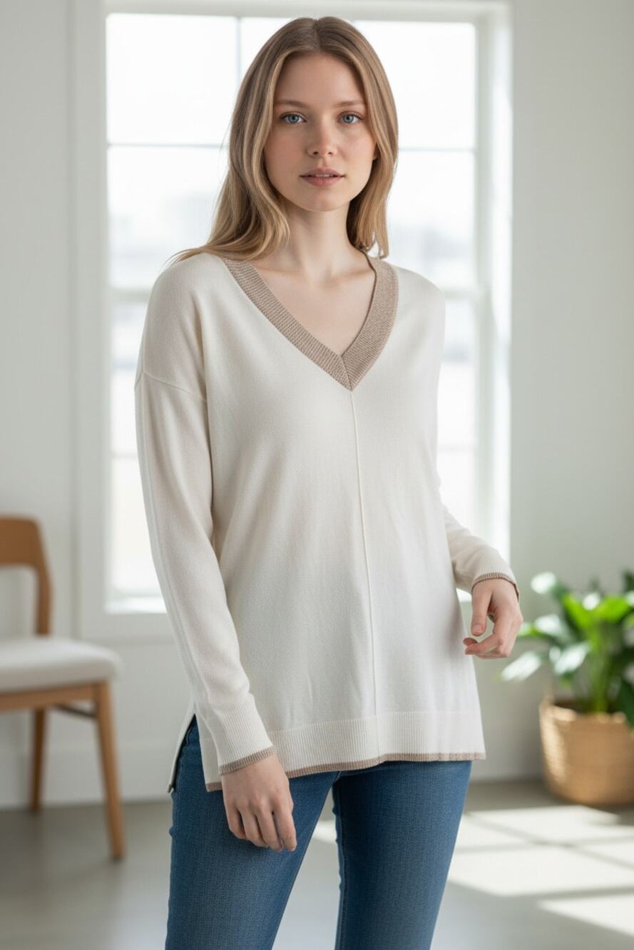LANDS END Sweater Size L White V Neck Long Sleeve Cute Hemmed Light Weight